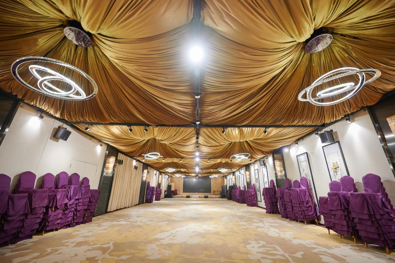 Foshan Jinlai Holiday Hotel Extérieur photo