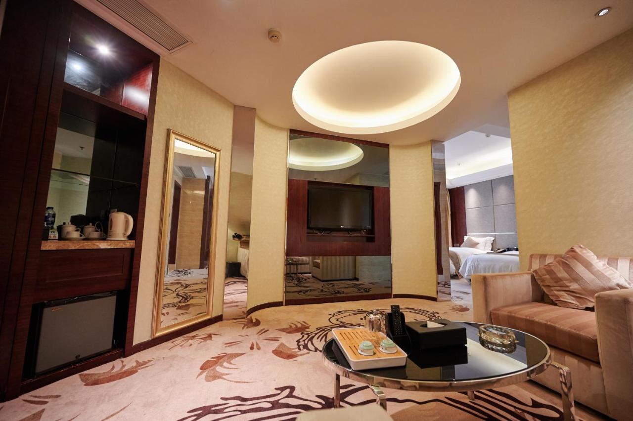 Foshan Jinlai Holiday Hotel Extérieur photo